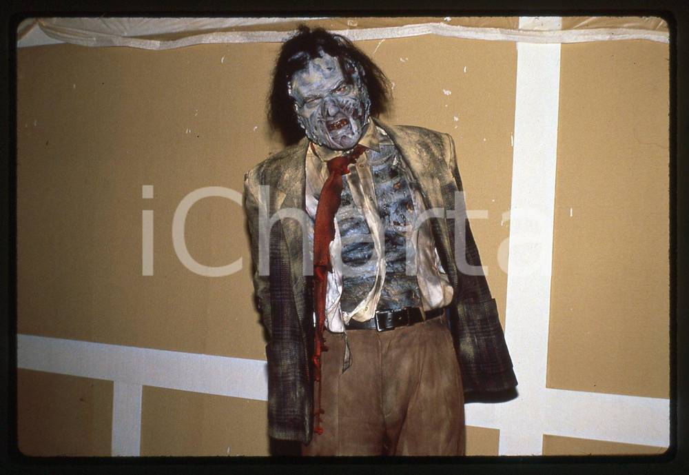 35mm vintage slide*1988 RETURN OF THE LIVING DEAD 2 Zombie sul set del film 1