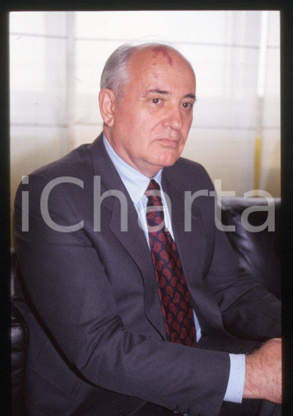 Fotografia d epoca originale 35mm vintage slide 1993 MILANO Michail GORBACHEV a Palazzo PIRELLI 5 1
