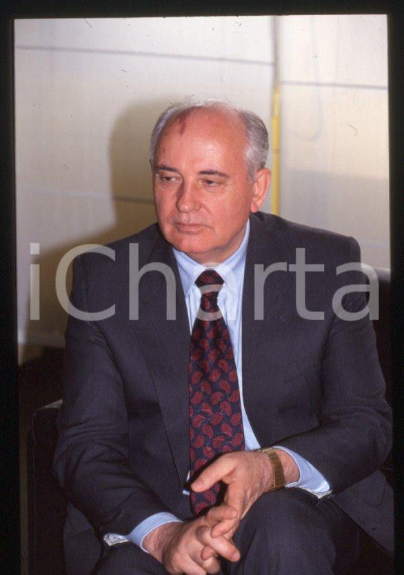 Fotografia d epoca originale 35mm vintage slide 1993 MILANO Michail GORBACHEV a Palazzo PIRELLI 1 1