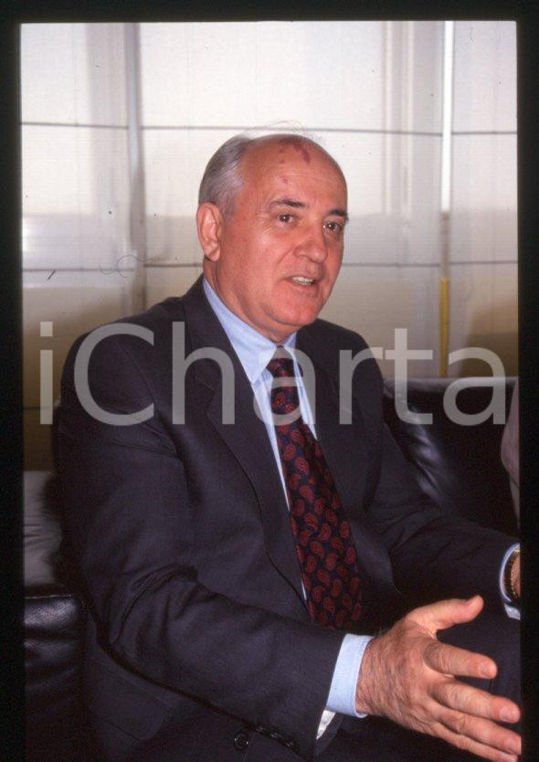 Fotografia d epoca originale 35mm vintage slide 1993 MILANO Michail GORBACHEV a Palazzo PIRELLI 13 1