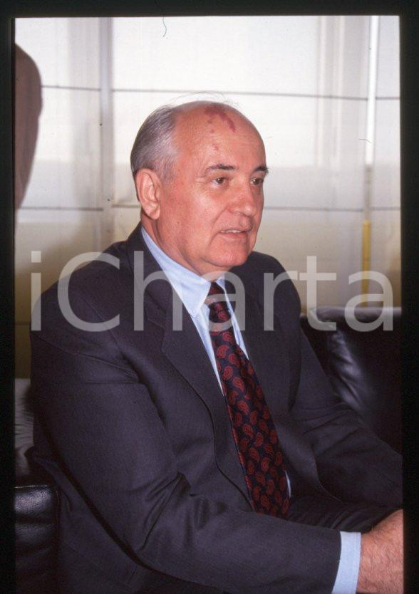 Fotografia d epoca originale 35mm vintage slide 1993 MILANO Michail GORBACHEV a Palazzo PIRELLI 14 1