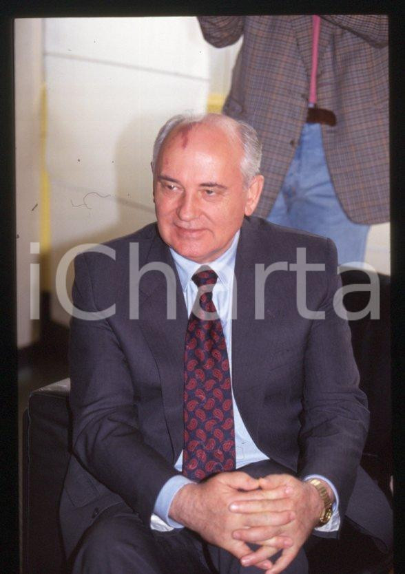Fotografia d epoca originale 35mm vintage slide 1993 MILANO Michail GORBACHEV a Palazzo PIRELLI 17 1