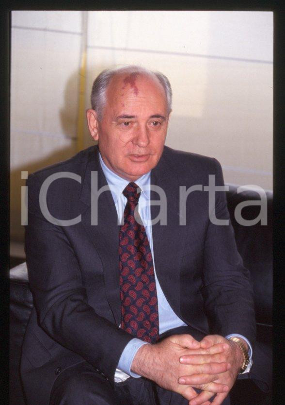 Fotografia d epoca originale 35mm vintage slide 1993 MILANO Michail GORBACHEV a Palazzo PIRELLI 23 1