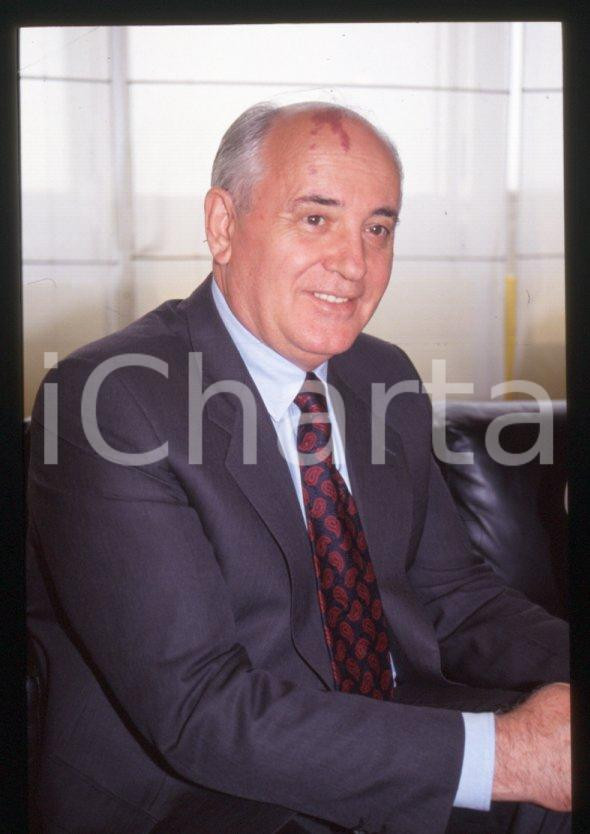 Fotografia d epoca originale 35mm vintage slide 1993 MILANO Michail GORBACHEV a Palazzo PIRELLI 28 1