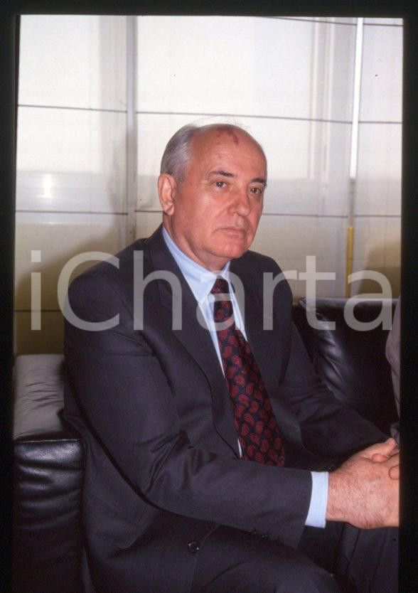 Fotografia d epoca originale 35mm vintage slide 1993 MILANO Michail GORBACHEV a Palazzo PIRELLI 32 1
