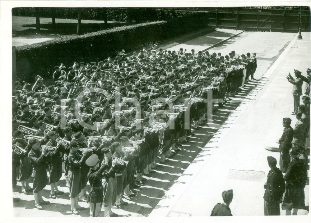 Fotografia d epoca originale 1939 MILANO Fanfare dei Giovani Fascisti per TROFEO DEL BERSAGLIERE Fotografia 1