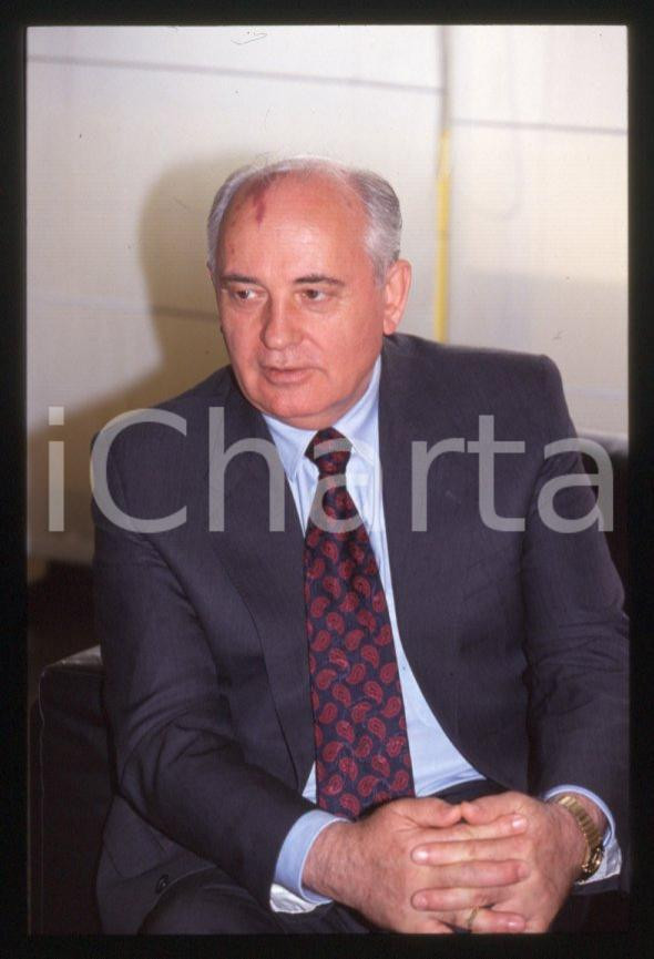 Fotografia d epoca originale 35mm vintage slide 1993 MILANO Michail GORBACHEV a Palazzo PIRELLI 36 1