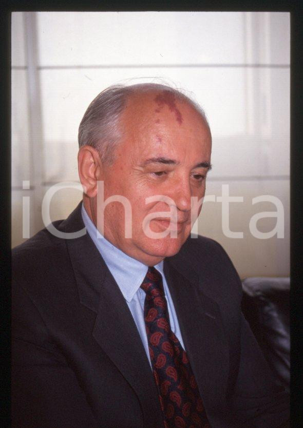 Fotografia d epoca originale 35mm vintage slide 1993 MILANO Michail GORBACHEV a Palazzo PIRELLI 40 1