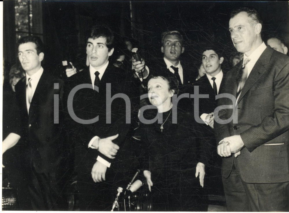 1962 PARIS Nozze Edith PIAF con il cantante greco Théo SARAPO - Foto 18x13 cm