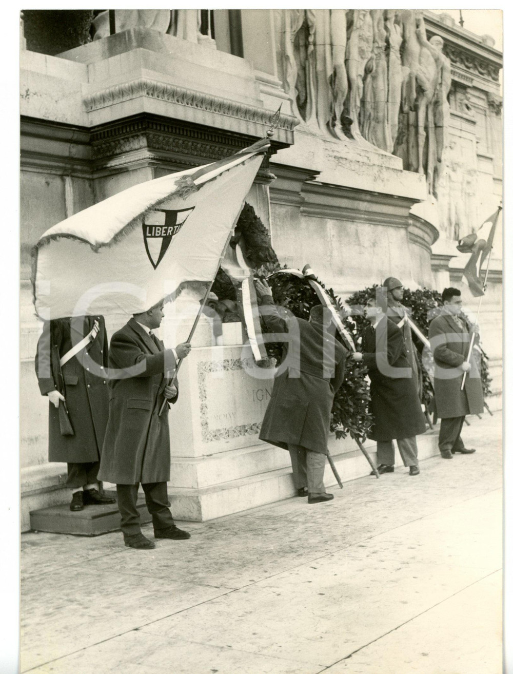 1957 ROMA Delegazione DC rende omaggio alla tomba del Milite Ignoto *Foto 13x18