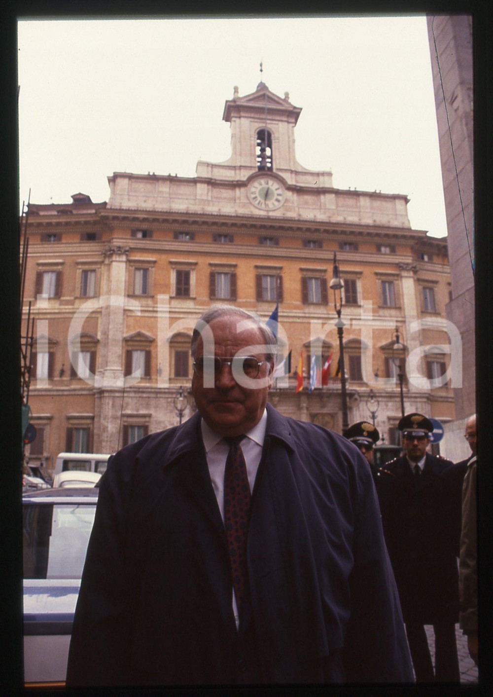 35mm vintage slide* 1990 ROMA Helmut KOHL passeggiata cancelliere tedesco CDU 5