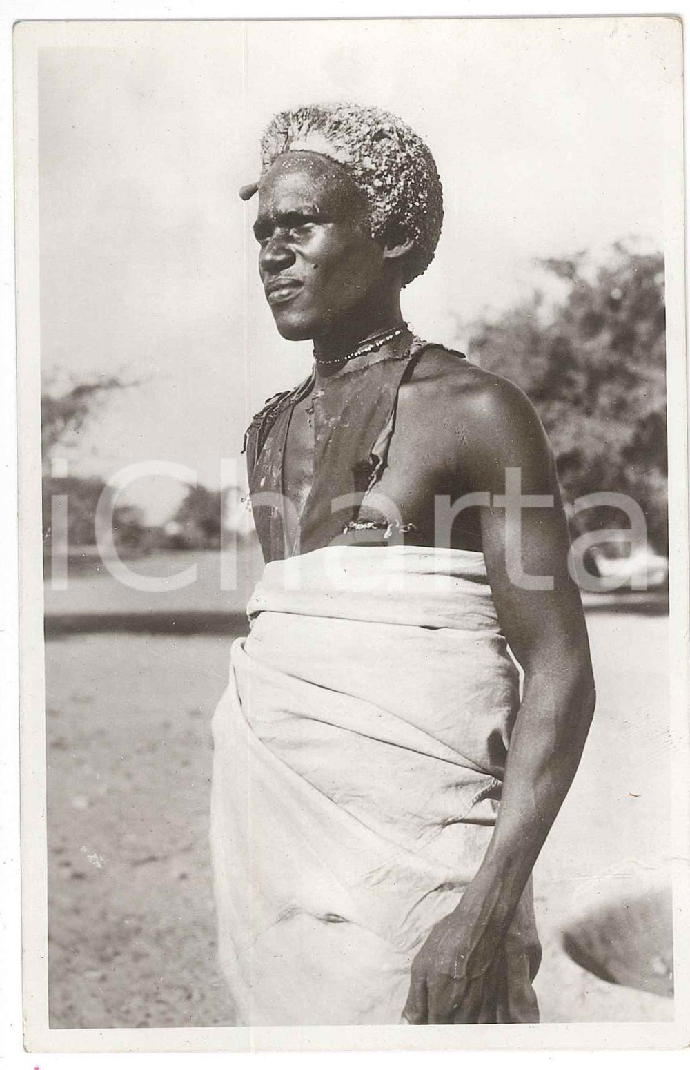 1925 ca ERITREA Giovane Cumana con la testa ingrassata - Cartolina FP NV  Cartolina postale d'epoca, non viaggiata.CONDIZIONI: FAIR (lievi smussature agli angoli)FORMATO: FP    originale e autentica 1