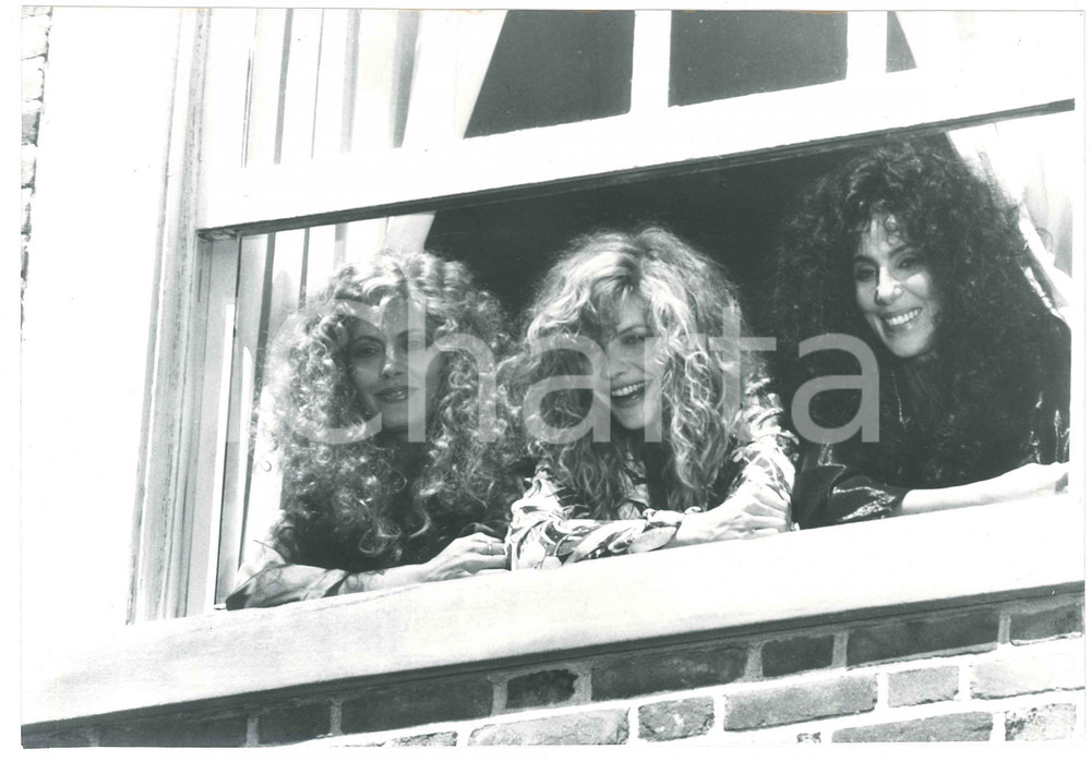 Materiale cinematografico d’epoca 1987 WITCHES OF EASTWICK  CHER Michelle PFEIFFER Susan SARANDON Foto 24x16 2 1