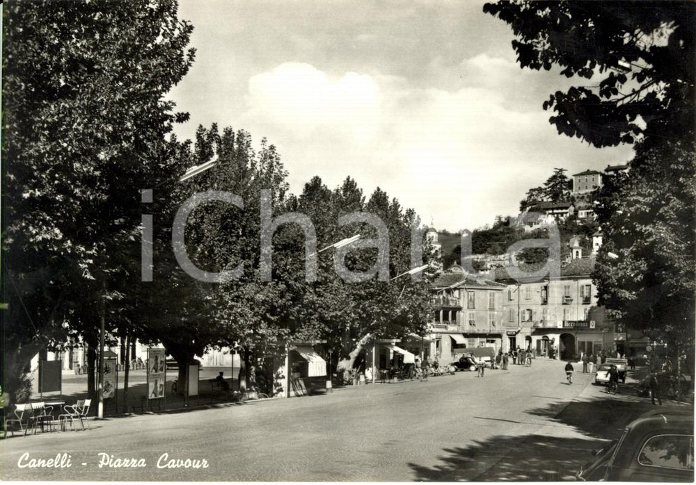 Cartolina originale da collezione 1960 ca CANELLI (AT) Piazza CAVOUR - RICCADONNA *Cartolina ANIMATA FG NV 1