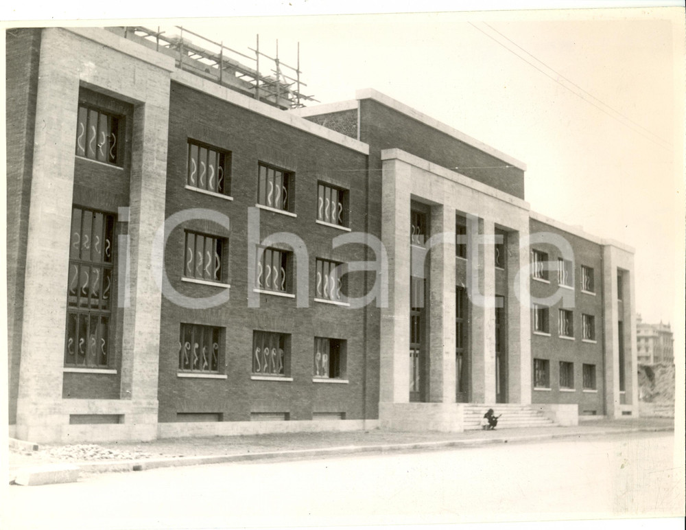 Fotografia d epoca originale 1934 MILANO Ingresso nuova piscina coperta ROBERTO COZZI  Fotografia 1