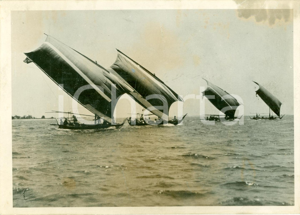Fotografia d epoca originale 1942 SULAWESI INDONESIA Barche indigeni isola CELEBES Fotografia 1