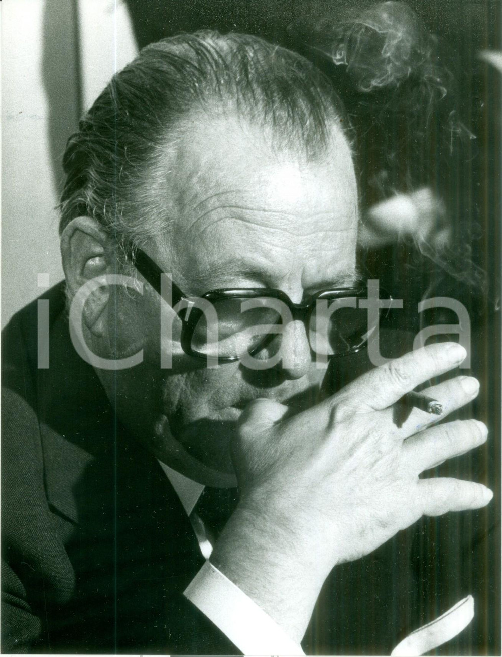 Fotografia d epoca originale 1979 BONN HansJürgen WISCHNEWSKI fuma una sigaretta Fotografia 1