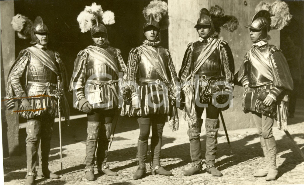 Fotografia d epoca originale 1928 TORINO CAROSELLO STORICOMILITARE  Protagonisti in costume Fotografia 1