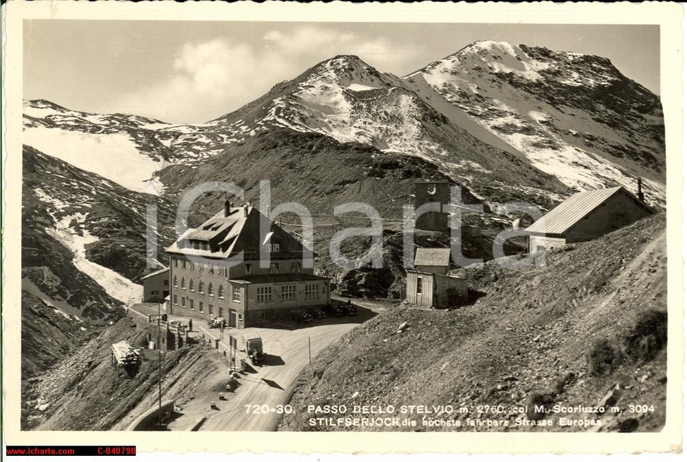 Cartolina originale da collezione 1940 Passo dello Stelvio - Rifugio con automobili 1
