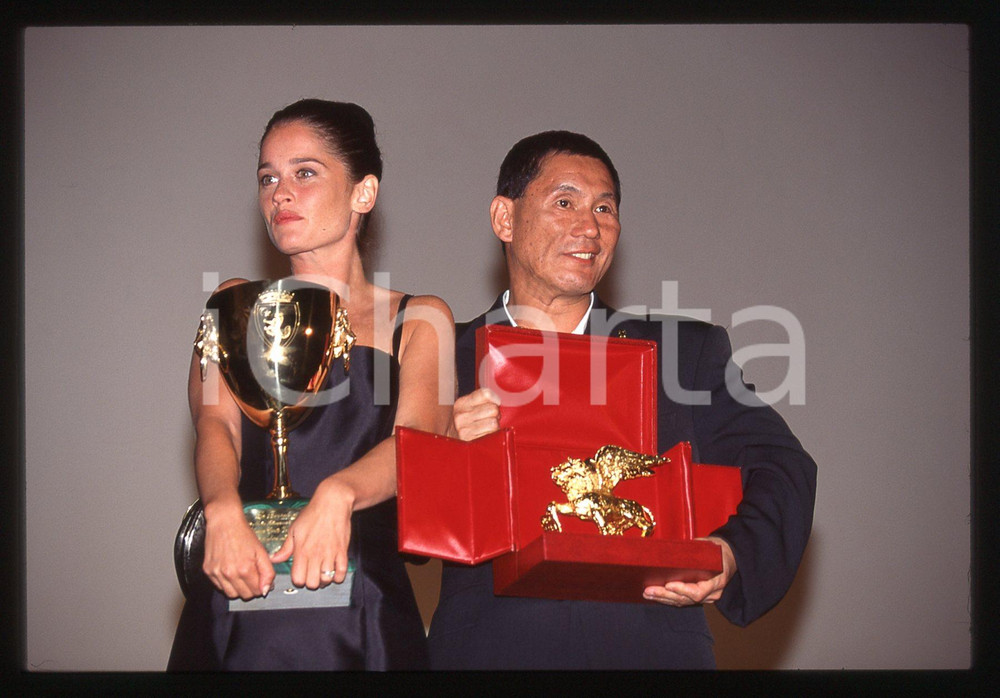 35mm vintage slide* 1997 MOSTRA VENEZIA Takeshi KITANO Robin TUNNEY Ritratto (7)