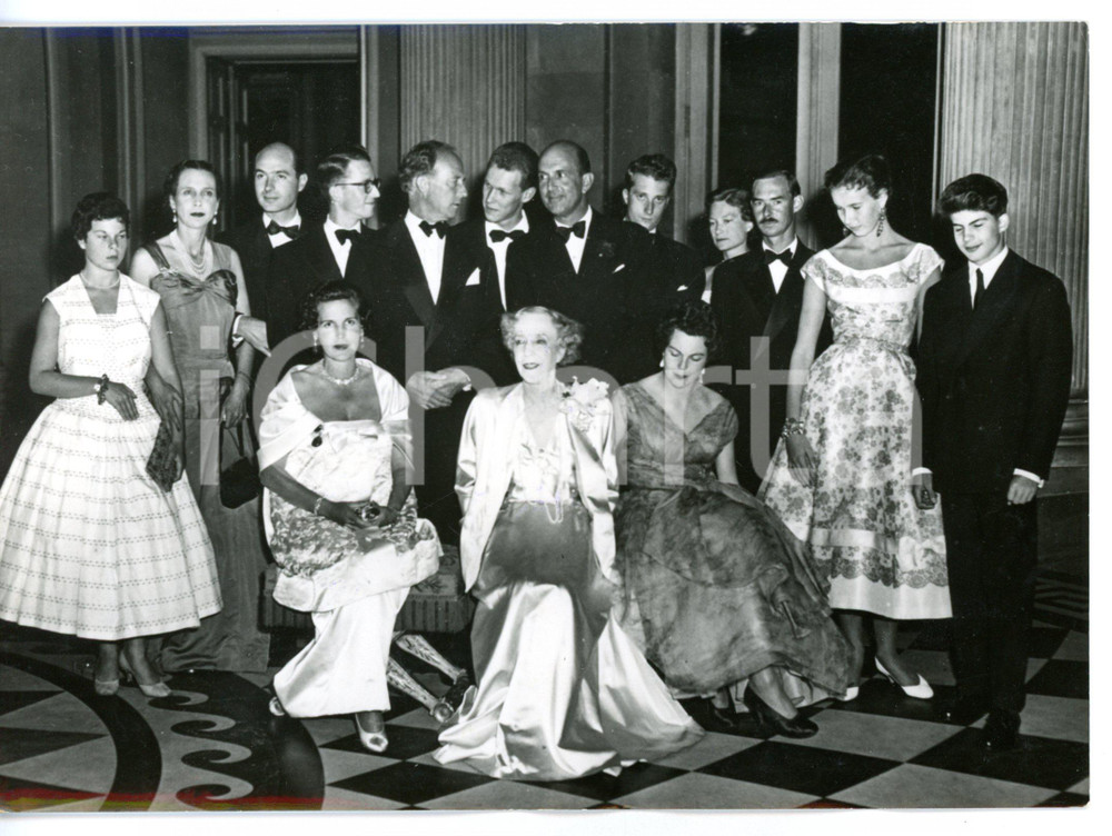 1956 BRUXELLES Mary Lilian BAELS - Elisabetta di BAVIERA - Umberto di SAVOIA 