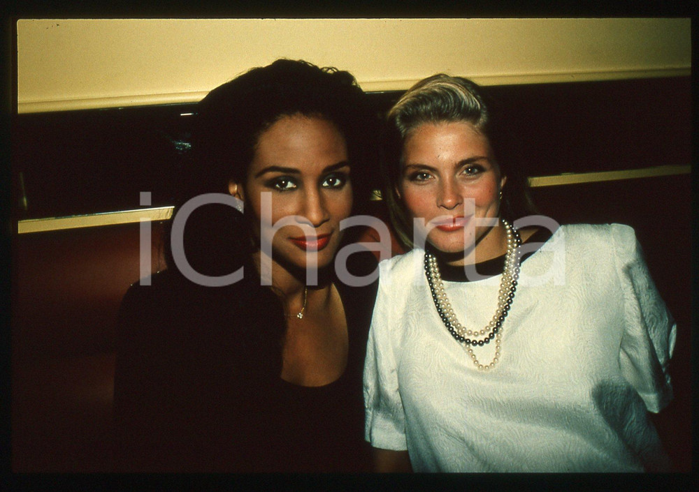 35mm vintage slide* 1990 ca MODA Kim ALEXIS e Beverly JOHNSON Ritratto top model