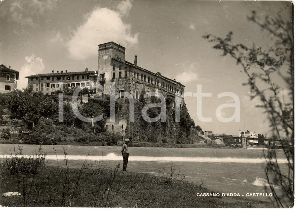 Cartolina originale da collezione 1955 CASSANO D'ADDA (MI) Panorama del Castello ANIMATA 1
