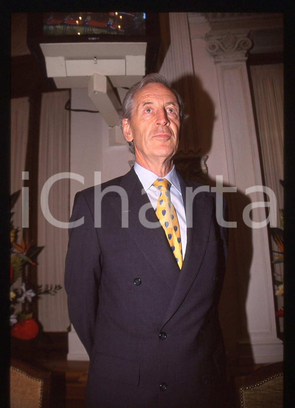 35mm vintage slide* 1990 ca COSTUME - Martin KOHLHAUSSEN (54)