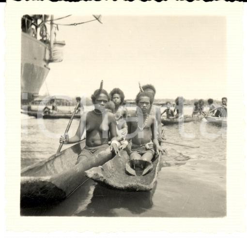 Fotografia d epoca originale 1938 NOEBOAI PAPUA Spedizione fluviale tribù PAPUASI 1