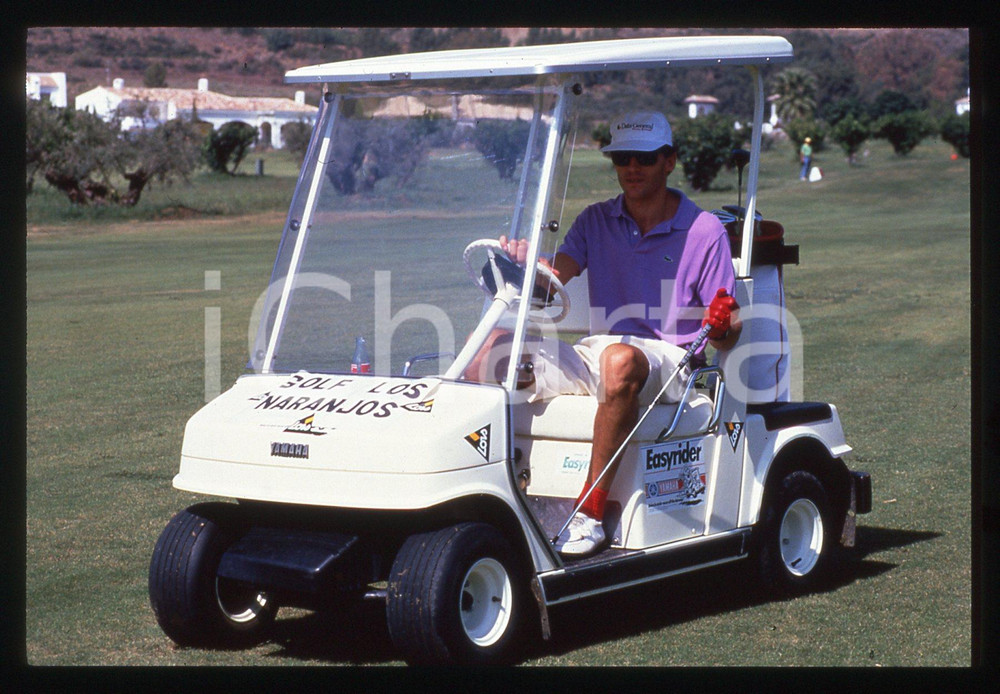 35mm vintage slide* 1985 ca MARBELLA Philippe STREIFF al Golf Club LOS NARANJOS  Diapositiva d'epoca, in formato 35 mm.CONDIZIONI: GOODTutti i diritti riservati.E' severamente vietata la riproduzione. ICharta mette in vendita, sul negozio eBay e in esclusiva sul sito "icharta" il proprio archivio composto da numerose diapositive e negativi fotografici d'epoca, tutti originali e autentici, che attraversano la storia del costume italiano tra gli la fine degli anni Sessanta e Novanta.Si tratta di uno sguardo inedito sull'attualit&agrave;, la politica, la vita quotidiana, il gossip e la cultura, che fotografa il cambiamento della nazione in quest'ultimo scorcio del XX secolo. Un'occasione unica per il mercato del collezionismo, che vede finalmente disponibile un archivio eccezionale per vastit&agrave;, tematiche e condizioni, in un settore (il negativo fotografico e la diapositiva) di assoluta novit&agrave; e dalle interessanti prospettive di investimento.  originale e autentica 1