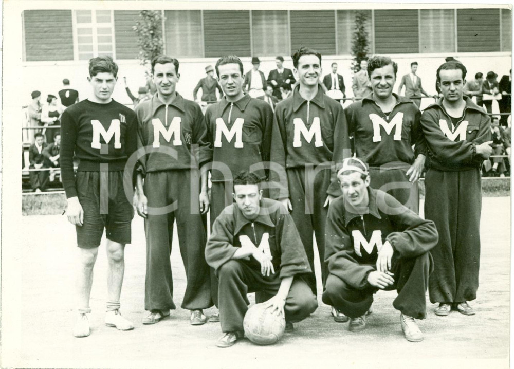 Fotografia d epoca originale 1940 ca MILANO Littoriali sport Squadra Pallacanestro GUF Fotografia 1