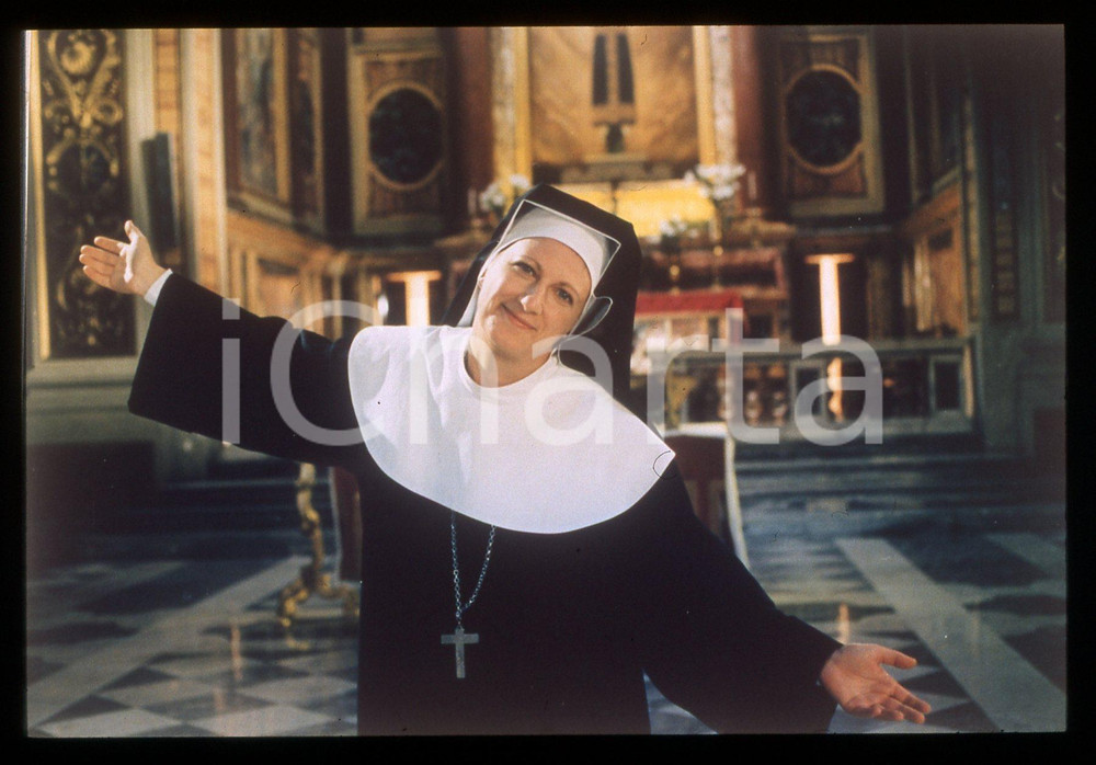 35mm vintage slide*1998 DIO VEDE E PROVVEDE 2 Angela FINOCCHIARO Ritratto 2