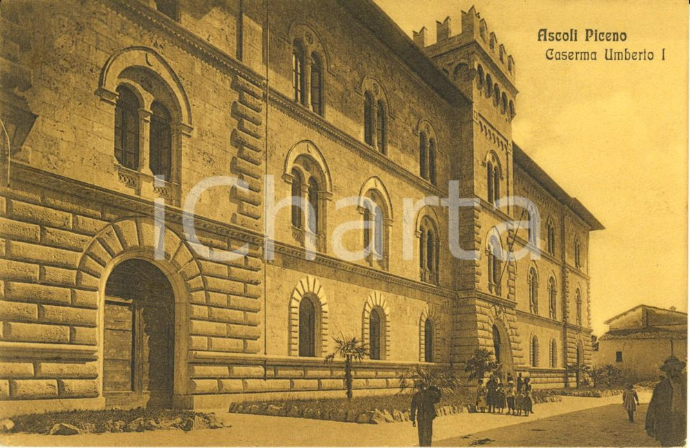 Cartolina originale da collezione 1913 ASCOLI PICENO Esterno della caserma UMBERTO I *Cartolina ANIMATA FP VG 1