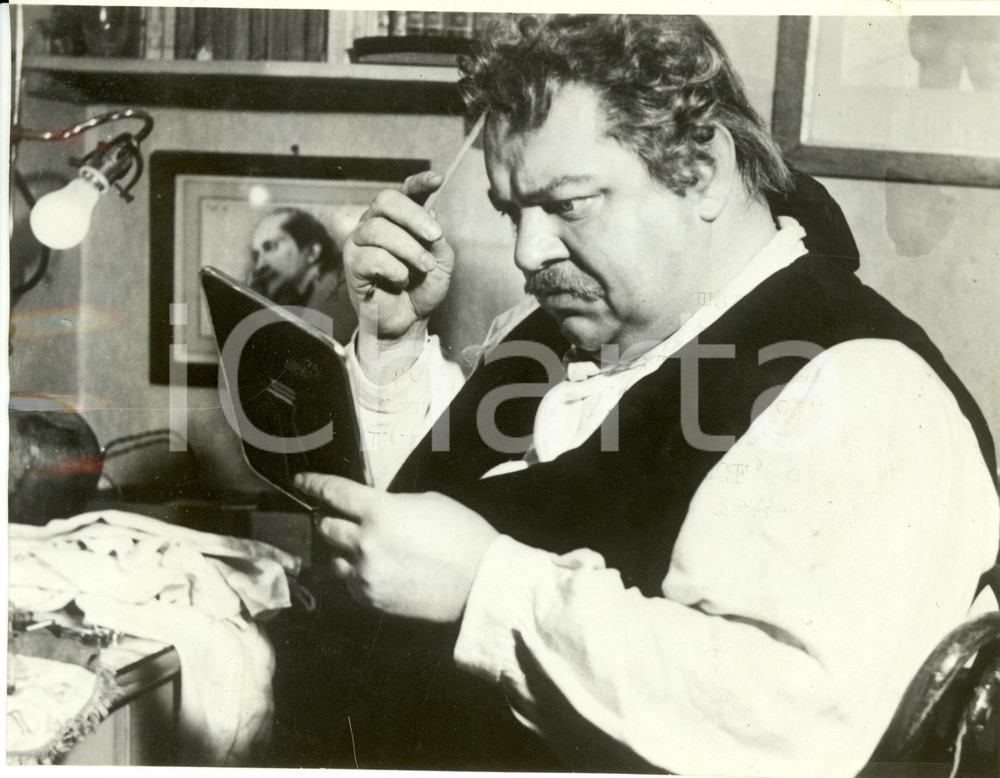 Fotografia d epoca originale 1941 BERLINO D Cinema  Heinrich GEORGE Attore nel suo camerino Fotografia 1