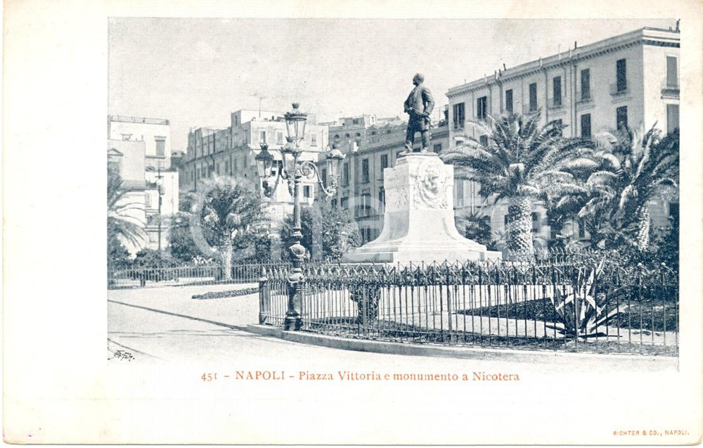 Cartolina originale da collezione 1900 ca NAPOLI Piazza VITTORIA e monumento a Giuseppe NICOTERA *Cartolina FP NV 1