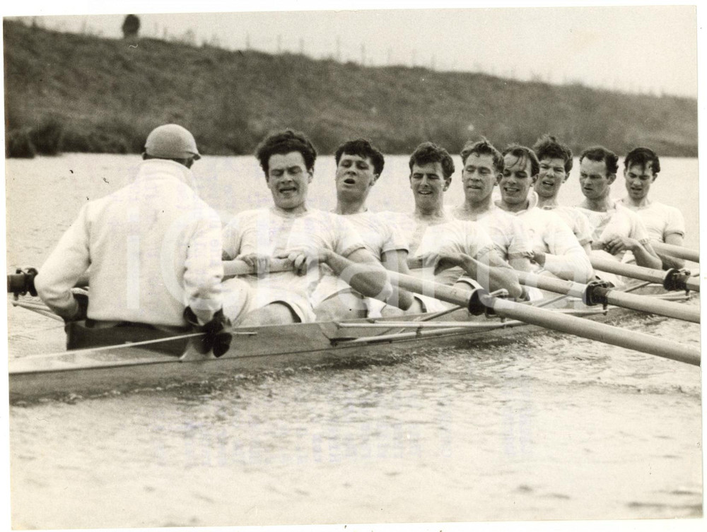 1956 ELY (UK) River Ouse - Training of CAMBRIDGE boat race crew *Photo 20x15 cm