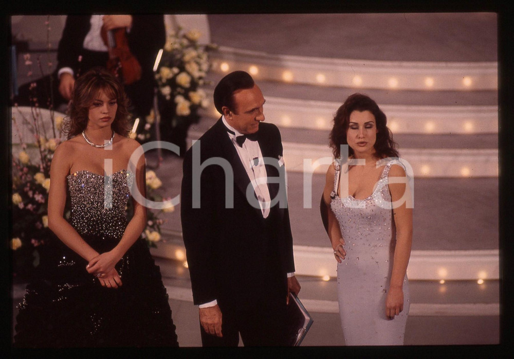 35mm vintage slide*1995 FESTIVAL SANREMO Anna FALCHI Claudia KOLL Pippo BAUDO 41