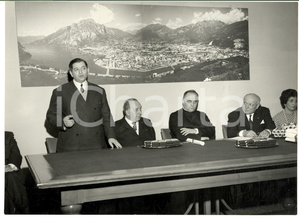 1966 LECCO Acciaieria e Ferriera CALEOTTO Premiazione dipendenti anziani (11)