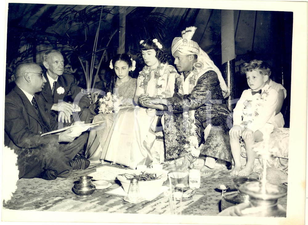 1953 WALTHAMSTOW Wedding Maisie ROGERS-Dickie PANTHER in Indian style - Photo