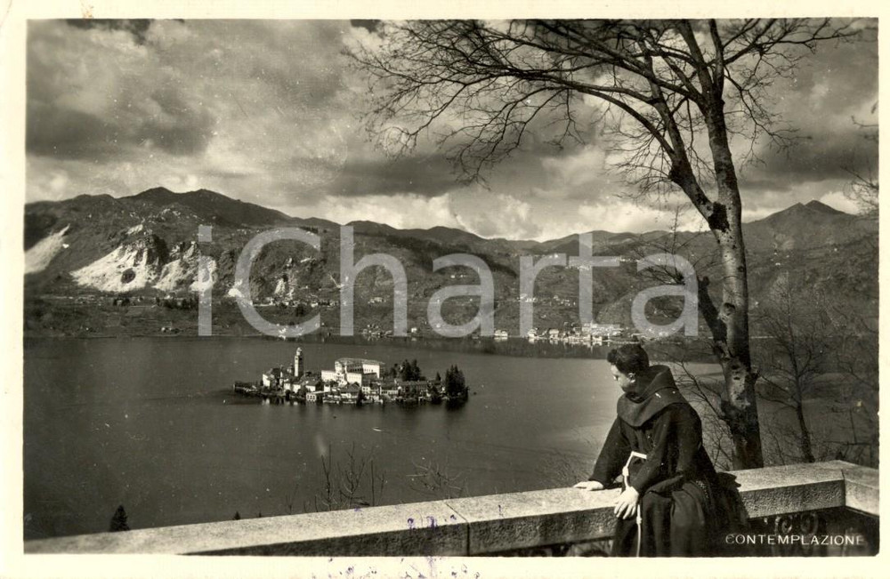 Cartolina originale da collezione 1948 ORTA SAN GIULIO Frate contempla il lago  Caffé SACRO MONTE Cartolina FP VG 1
