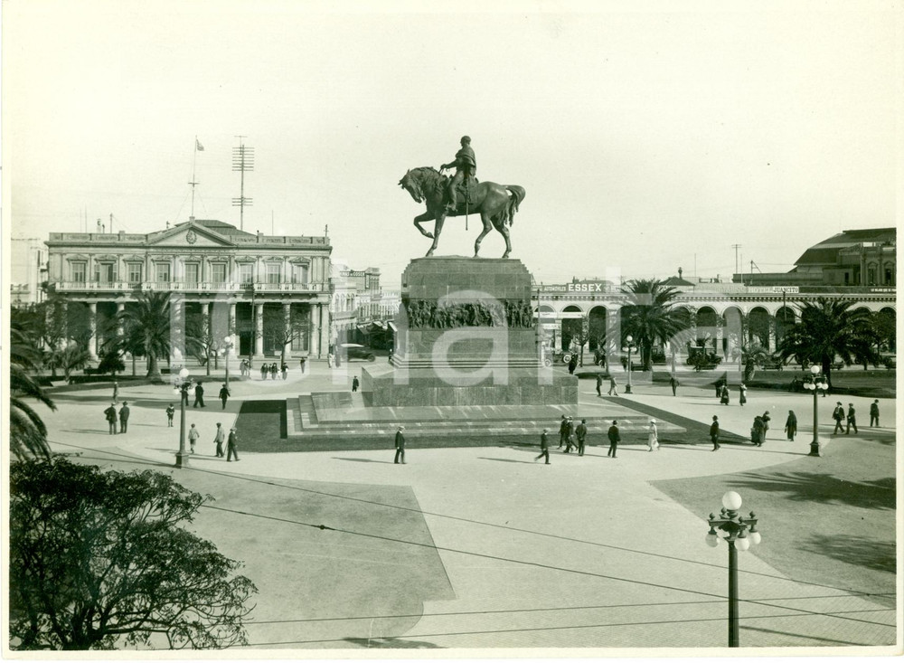 Fotografia d epoca originale 1930 MONTEVIDEO URUGUAY Statua equestre JosÃ© ARTIGAS Scultore Angelo ZANELLI 1