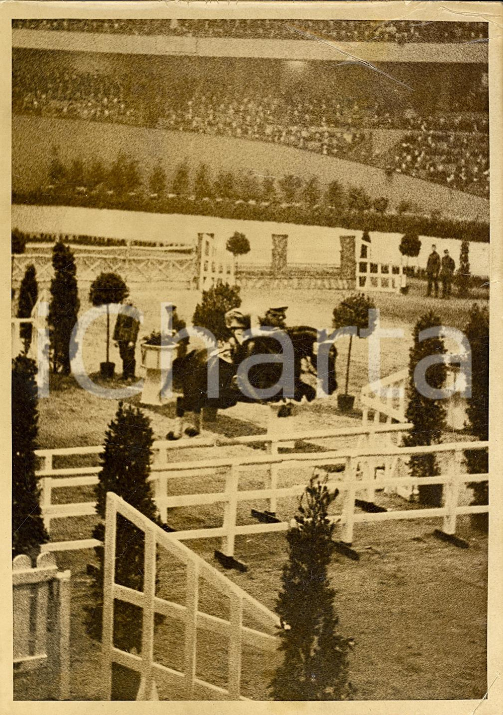 Fotografia d'epoca originale 1939 BERLINO Capitano Antonio GUTIERREZ Concorso Ippico 1