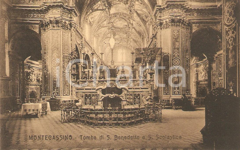 Cartolina originale da collezione 1930 ca MONTECASSINO FR Tomba SAN BENEDETTO SANTA SCOLASTICA Cartolina FP NV 1