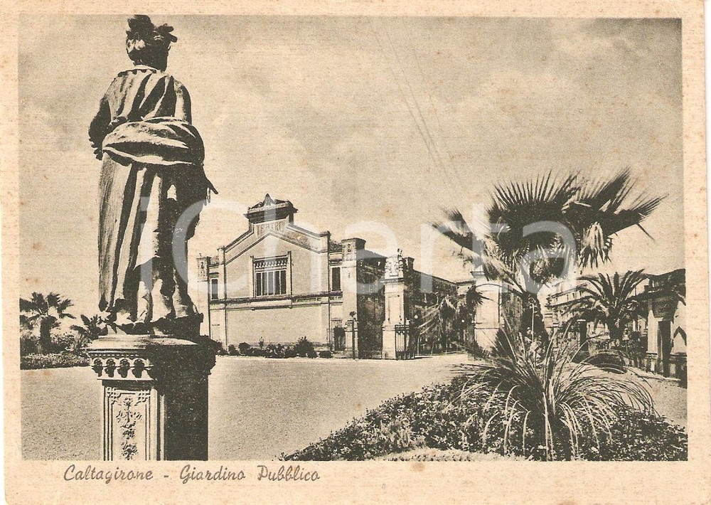 Cartolina originale da collezione 1945 ca CALTAGIRONE (CT) Giardino pubblico TEATRO POLITEAMA INGRASSIA *FG NV 1
