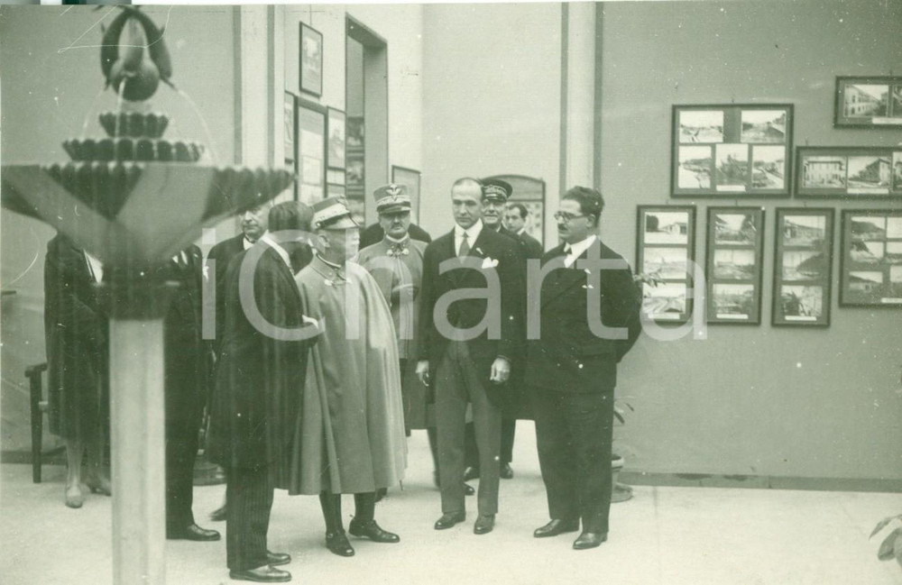 Fotografia d epoca originale 1928 ROMA Vittorio Emanuele III visita Prima Mostra della Cooperativa Fotografia 1