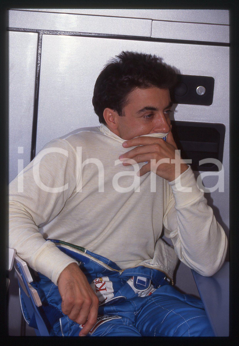 35mm vintage slide* 1996 F1 Jean ALESI nel motorhome BENETTON - Ritratto (2)