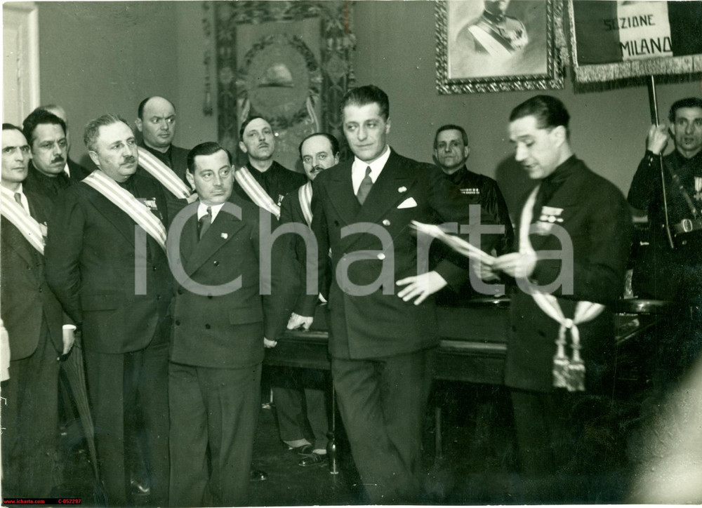 Fotografia d epoca originale 1933 MILANO Insediamento Direttorio Combattenti ERMINIO BRUSA  FOTO ARGO 1