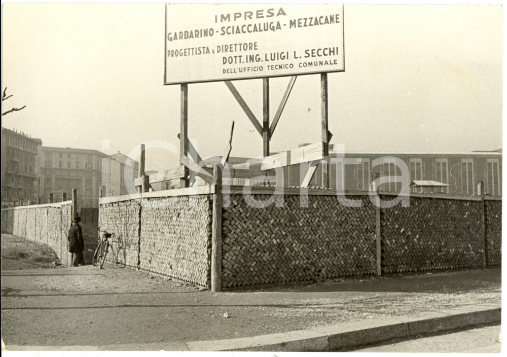 Fotografia d epoca originale 1938 MILANO Cantiere GARBARINO SCIACCALUGA per costruzione Casa del Mutilato 1