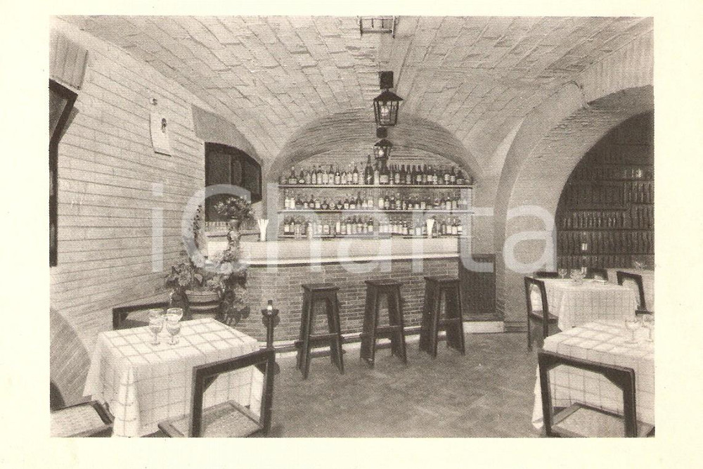 Cartolina originale da collezione 1970 ca ROMA Ristorante Valle LA BIBLIOTECA American bar Vini BOLLA Cartolina FG 1