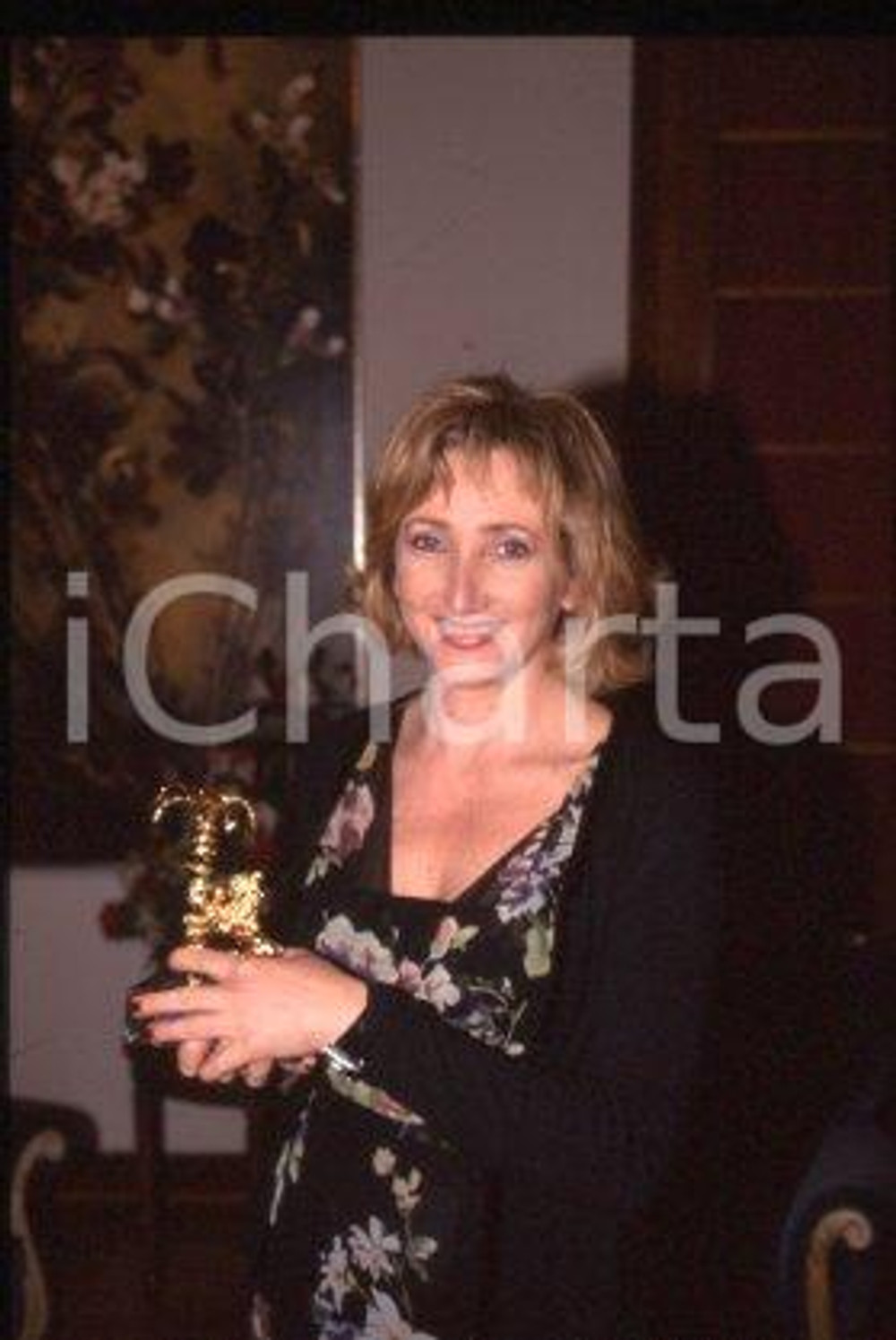 35mm vintage slide* 1998 ca RAI1 ITALY - Portrait of Actress Lunetta SAVINO (8)